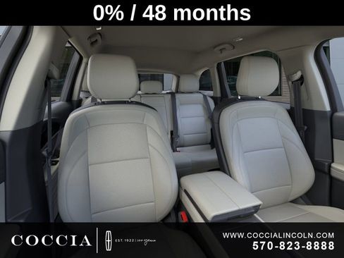 New 2026 Lincoln Nautilus Premier AWD/4WD image 10