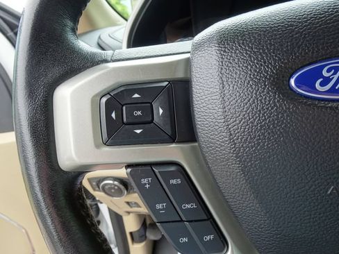 Used 2021 Ford F250 Lariat AWD/4WD image 27