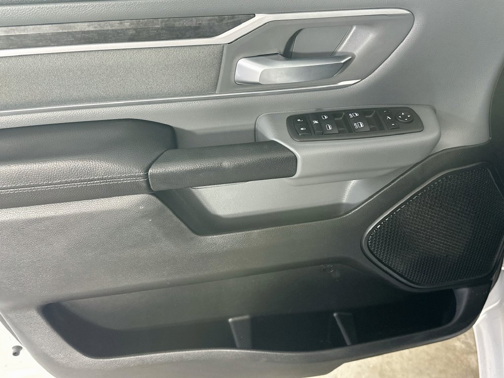 Used 2022 RAM 1500 Big Horn AWD/4WD image 24