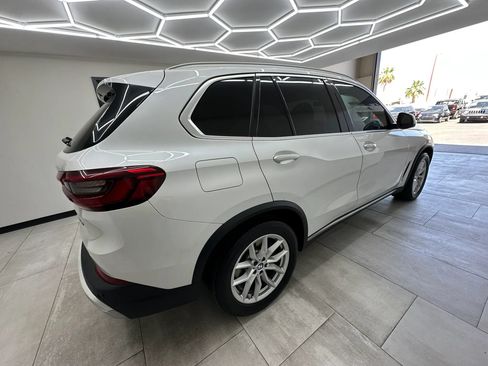Used 2019 BMW X5 xDrive40i w/ Convenience Package AWD/4WD image 11