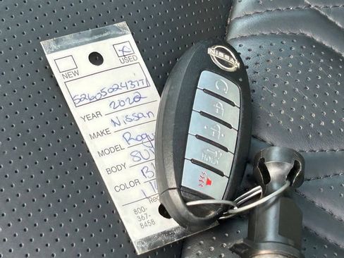 Used 2022 Nissan Rogue Platinum AWD/4WD image 55