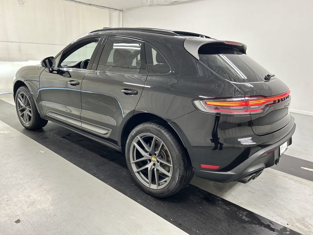 Certified 2026 Porsche Macan Turbo AWD/4WD image 7