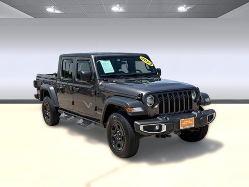 Used 2023 Jeep Gladiator Sport w/ Trailer Tow Package AWD/4WD image 7