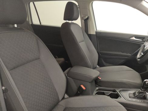 Used 2021 Volkswagen Tiguan S FWD image 21