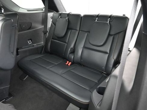 Used 2026 Ford Explorer Tremor w/ Tremor Ultimate Package AWD/4WD image 30
