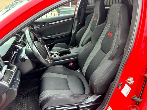 Used 2018 Honda Civic Si image 6