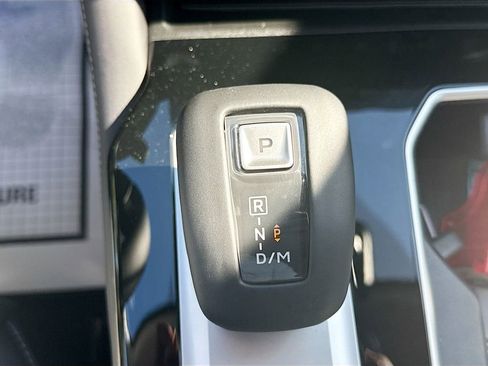 New 2026 Mitsubishi Outlander SE FWD image 17