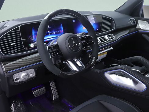New 2026 Mercedes-Benz GLE 53 AMG 4MATIC image 4