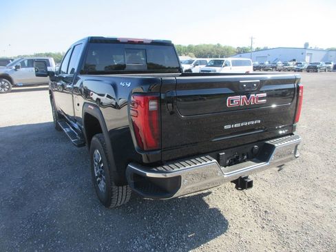 New 2026 GMC Sierra 2500 SLT w/ SLT Premium Package image 7