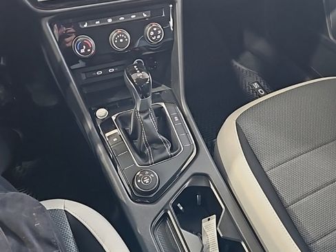 New 2026 Volkswagen Taos S image 31