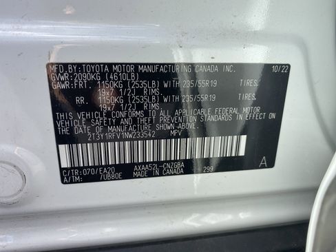 Used 2022 Toyota RAV4 Limited image 24