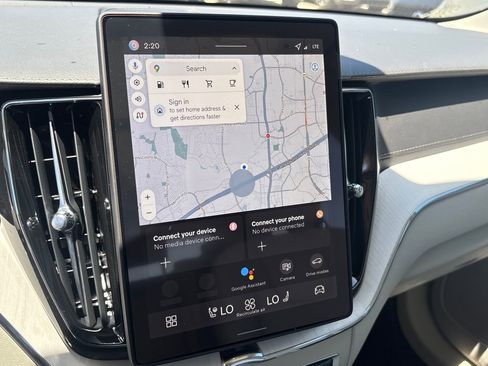 New 2026 Volvo XC60 B5 Ultra w/ Protection Package Premier image 12