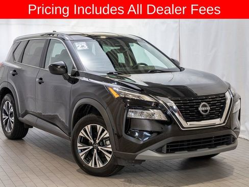 Used 2023 Nissan Rogue SV FWD image 1