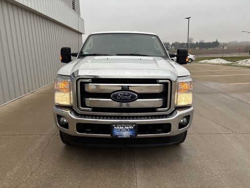 Used 2014 Ford F250 XLT w/ XLT Value Package image 2