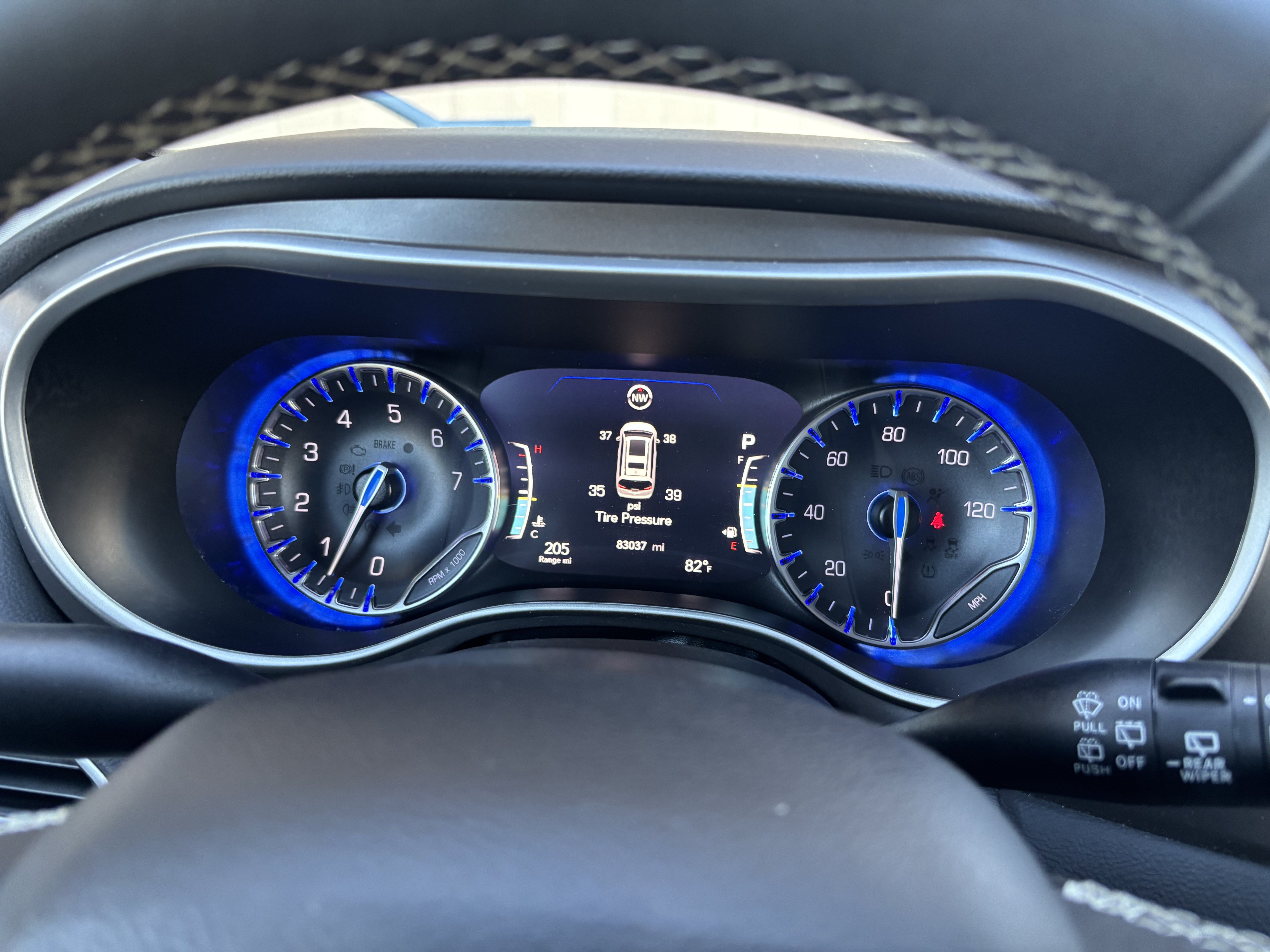 Used 2024 Chrysler Pacifica Touring-L FWD image 18