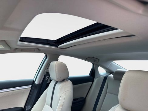 Used 2020 Honda Civic EX image 20