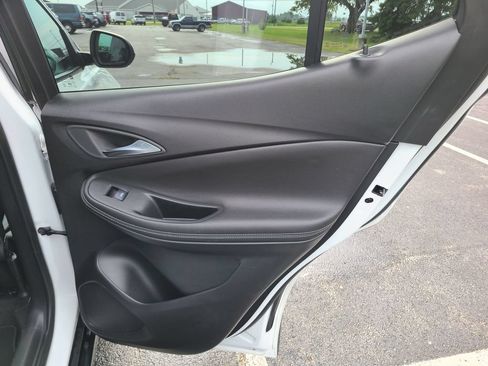 Used 2024 Buick Encore GX Sport Touring AWD/4WD image 13