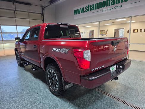 Used 2019 Nissan Titan PRO-4X AWD/4WD image 9