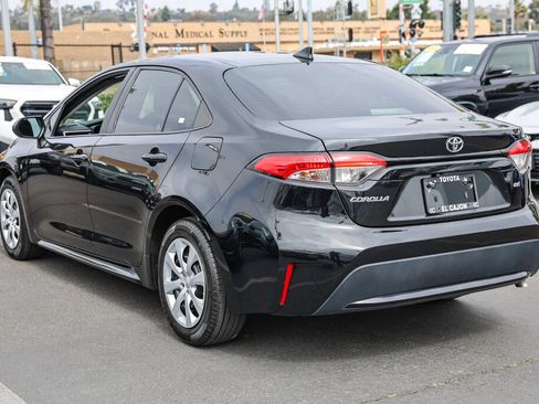 Certified 2022 Toyota Corolla LE FWD image 20