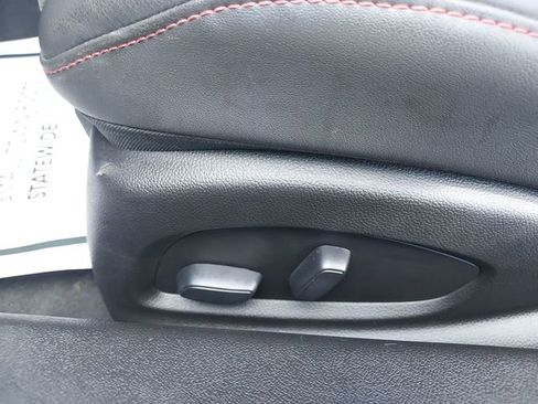 Used 2022 Chevrolet Camaro ZL1 RWD image 18