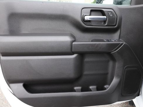 Used 2025 GMC Sierra 1500 Pro w/ Pro Value Package AWD/4WD image 12