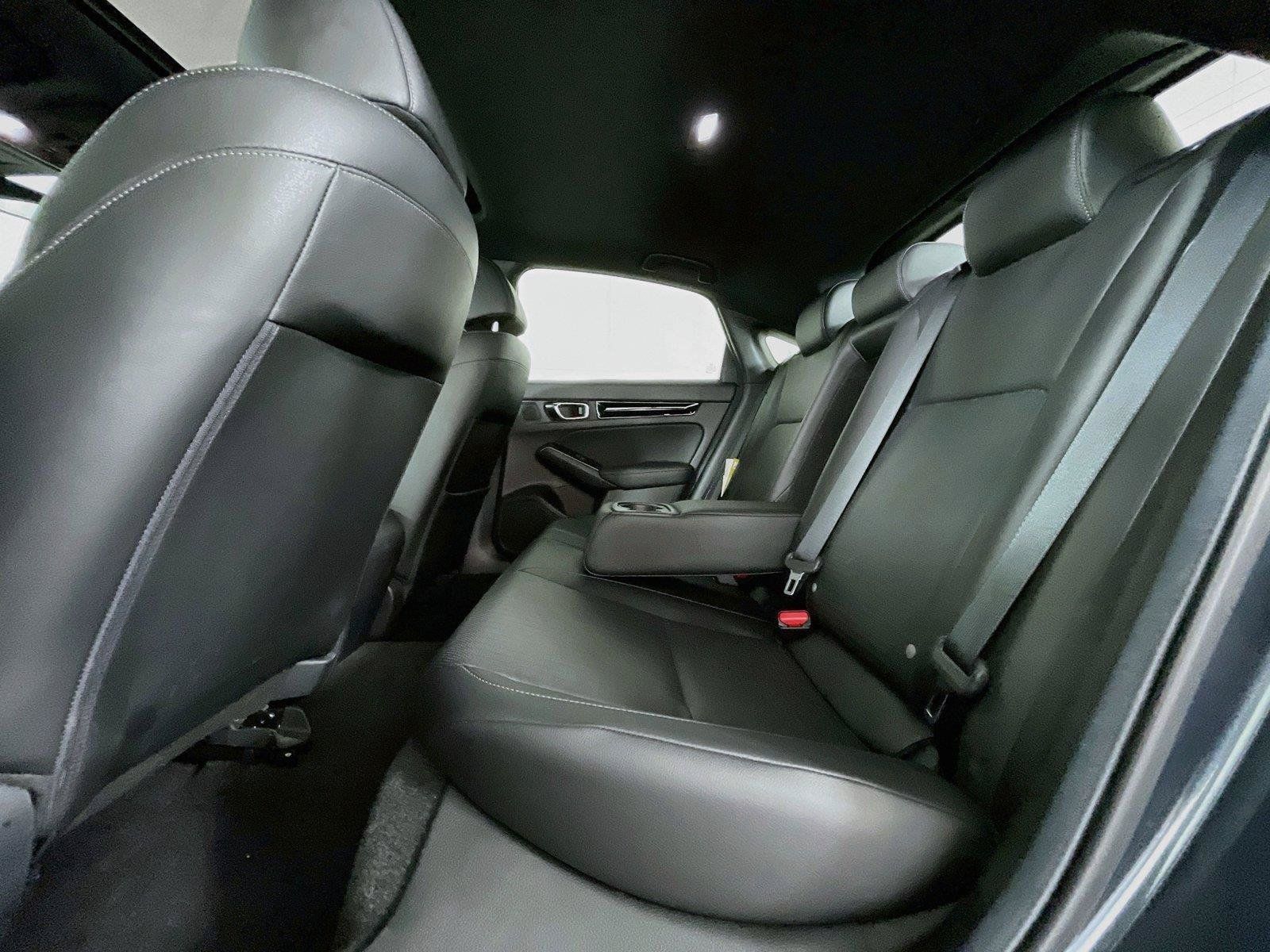 Certified 2025 Honda Civic Sport Touring image 28