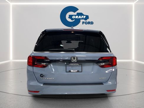 Used 2024 Honda Odyssey Sport image 12