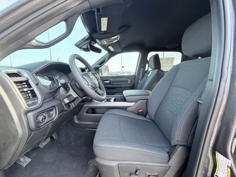 New 2026 RAM 3500 Big Horn AWD/4WD image 21