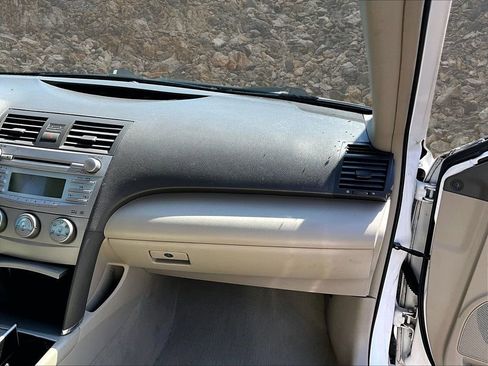 Used 2009 Toyota Camry CE image 15