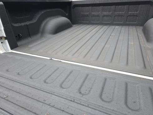 Used 2015 RAM 1500 Limited AWD/4WD image 17