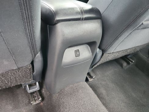 Used 2024 Nissan Sentra SV w/ Trunk Package FWD image 14