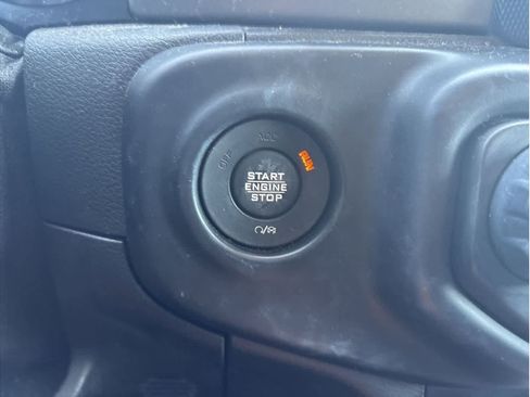 Used 2020 Jeep Wrangler Unlimited Sport S image 22