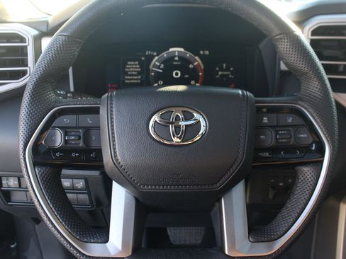 Used 2024 Toyota Tundra Limited image 19