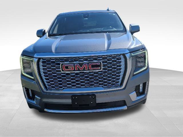 Used 2021 GMC Yukon Denali w/ Denali Ultimate Package AWD/4WD image 10
