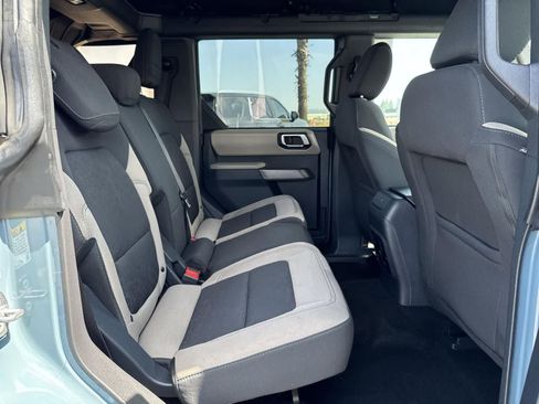 Used 2022 Ford Bronco Wildtrak image 35