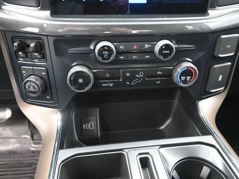 Used 2025 Ford F150 STX w/ Equipment Group 201A FX4 image 9