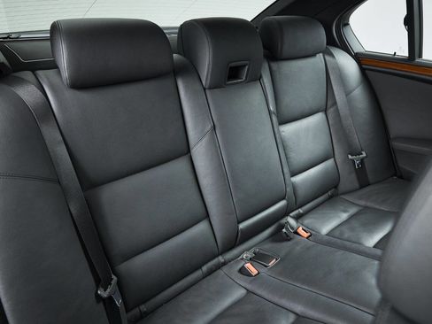 Used 2008 BMW M5 image 93