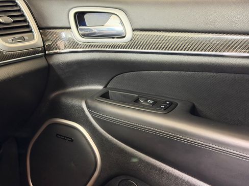 Used 2021 Jeep Grand Cherokee SRT w/ Trailer Tow Group IV AWD/4WD image 26