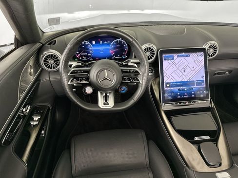 Certified 2022 Mercedes-Benz SL 55 AMG 4MATIC image 22