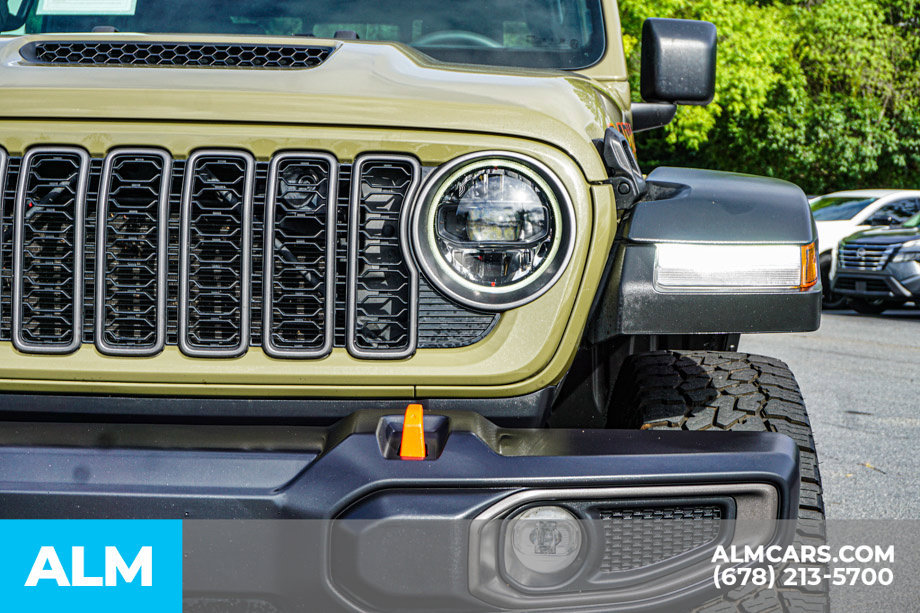 Used 2026 Jeep Gladiator Mojave AWD/4WD image 11