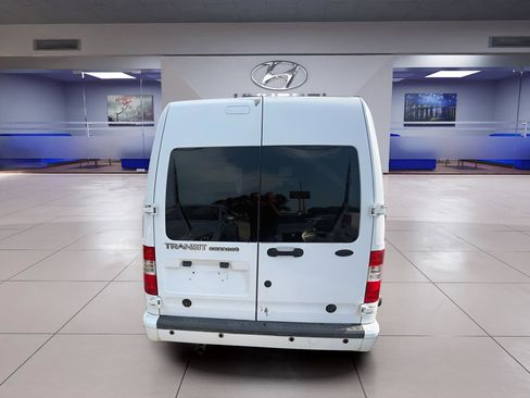 Used 2010 Ford Transit Connect XLT FWD image 2