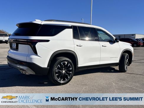 New 2026 Chevrolet Traverse LT w/ Sun and Wheel Package image 8