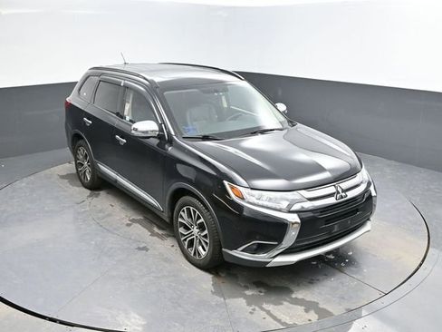 Used 2016 Mitsubishi Outlander SEL image 27