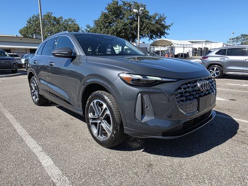 New 2025 Audi Q5 Premium image 1