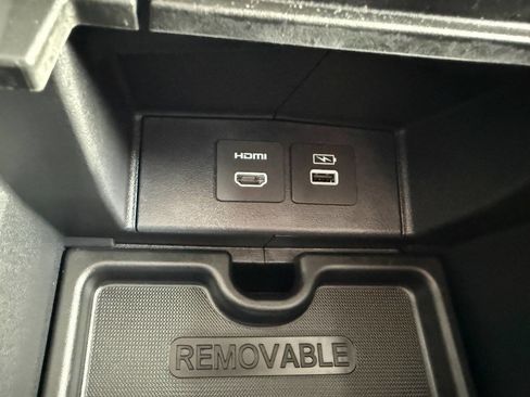 Used 2026 Honda Odyssey Elite image 53