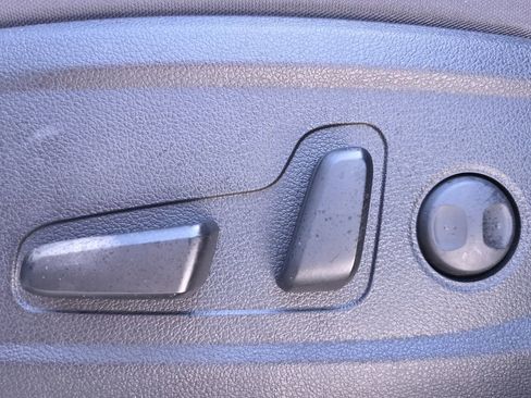 Used 2021 Hyundai Santa Fe SEL w/ Convenience Package FWD image 32