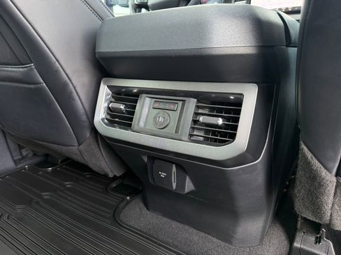 Used 2025 Ford F350 Platinum image 32