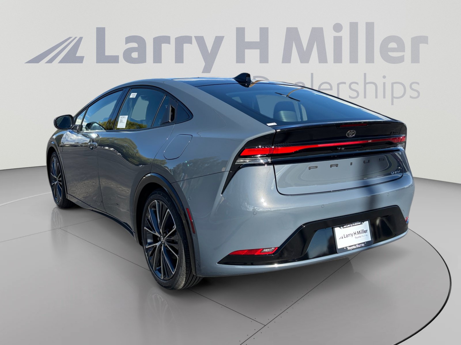 New 2027 Toyota Prius Limited w/ Limited Premium Package FWD image 3
