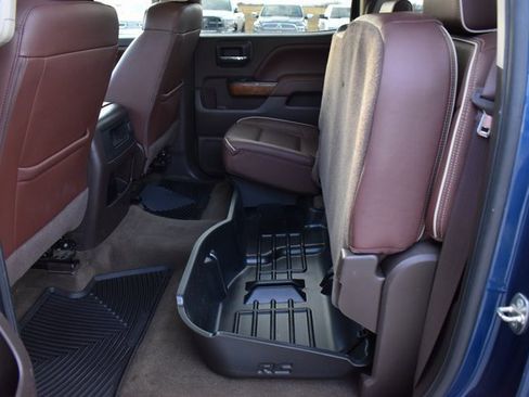 Used 2017 Chevrolet Silverado 1500 High Country image 24