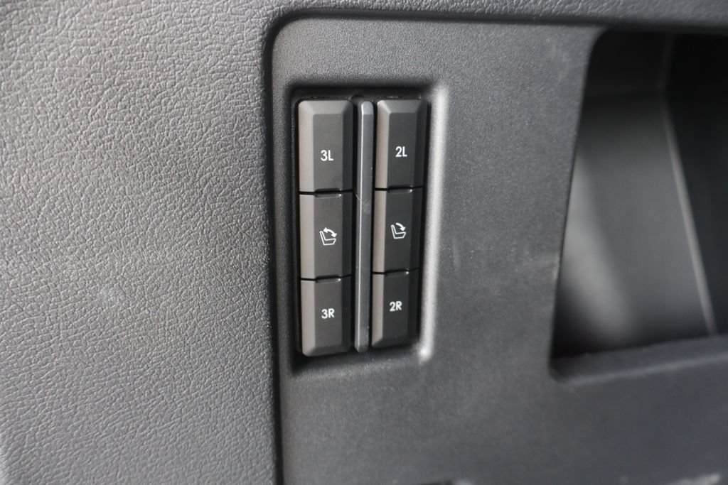 Used 2024 Lincoln Navigator L Reserve AWD/4WD image 37